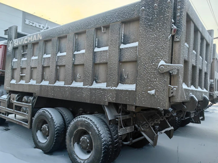 Специализированный, автомобиль - самосвал SHACMAN SX331863366, 2022 г/в, Идентификационный номер: LZGJRDV54NX006476, принадлежащий Продавцу на праве собственности. Обременения: отсутствуют.